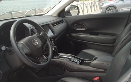 Honda Vezel, 2020 год, 2 100 000 рублей, 9 фотография