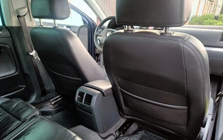 Volkswagen Jetta VI, 2005 год, 600 000 рублей, 16 фотография