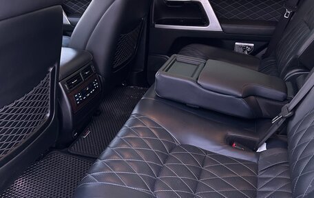 Toyota Land Cruiser 200, 2016 год, 6 800 000 рублей, 7 фотография