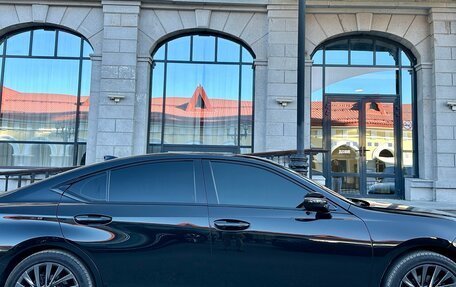 Lexus ES VII, 2019 год, 3 370 000 рублей, 25 фотография