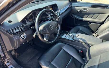 Mercedes-Benz E-Класс, 2011 год, 1 600 000 рублей, 10 фотография