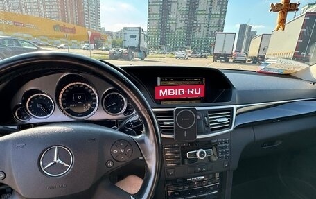 Mercedes-Benz E-Класс, 2011 год, 1 600 000 рублей, 12 фотография
