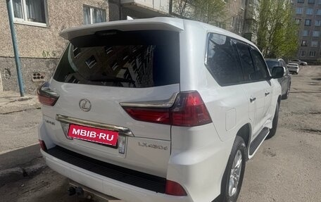 Lexus LX, 2017 год, 7 500 000 рублей, 11 фотография