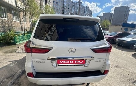 Lexus LX, 2017 год, 7 500 000 рублей, 12 фотография