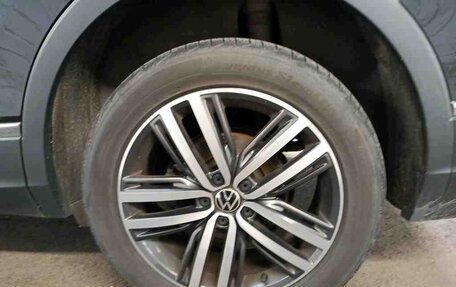 Volkswagen Tiguan II, 2022 год, 2 925 000 рублей, 18 фотография