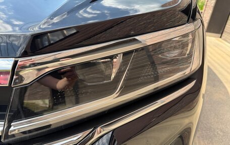 Volkswagen Touareg III, 2019 год, 4 950 000 рублей, 9 фотография