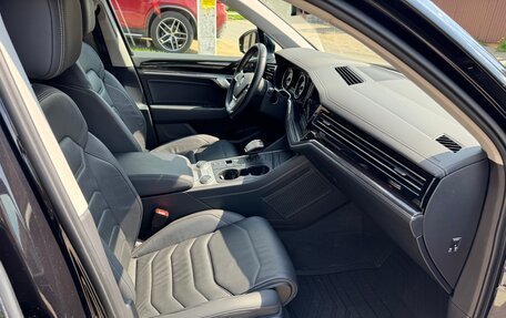 Volkswagen Touareg III, 2019 год, 4 950 000 рублей, 24 фотография
