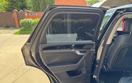 Volkswagen Touareg III, 2019 год, 4 950 000 рублей, 25 фотография