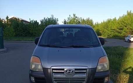 Hyundai Starex I рестайлинг, 2005 год, 650 000 рублей, 1 фотография