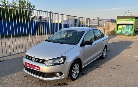 Volkswagen Polo VI (EU Market), 2013 год, 640 000 рублей, 1 фотография