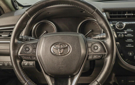 Toyota Camry, 2018 год, 3 029 000 рублей, 15 фотография