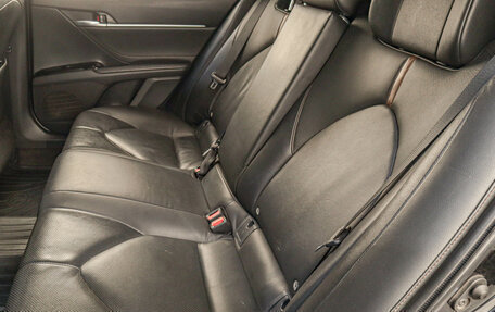 Toyota Camry, 2018 год, 3 029 000 рублей, 23 фотография