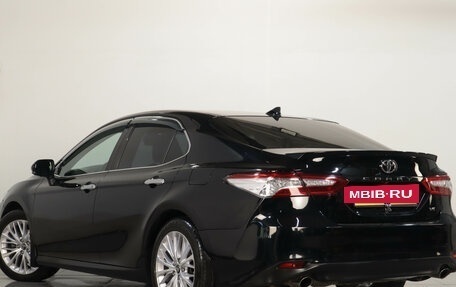Toyota Camry, 2018 год, 3 029 000 рублей, 5 фотография