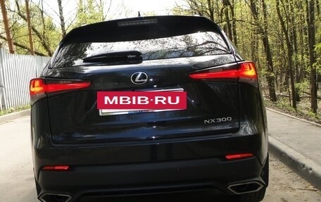 Lexus NX I, 2018 год, 3 420 000 рублей, 6 фотография