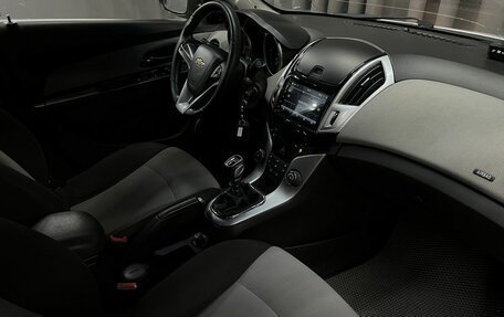 Chevrolet Cruze II, 2013 год, 649 888 рублей, 10 фотография
