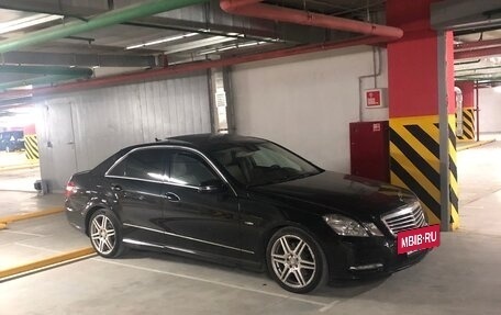 Mercedes-Benz E-Класс, 2012 год, 1 650 000 рублей, 6 фотография