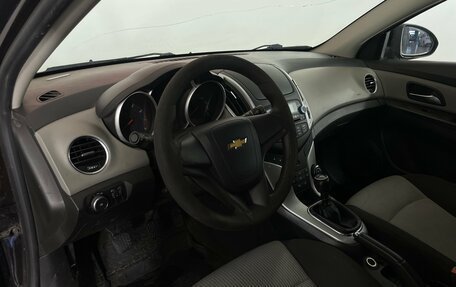 Chevrolet Cruze II, 2014 год, 745 000 рублей, 9 фотография