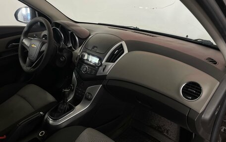 Chevrolet Cruze II, 2014 год, 745 000 рублей, 10 фотография