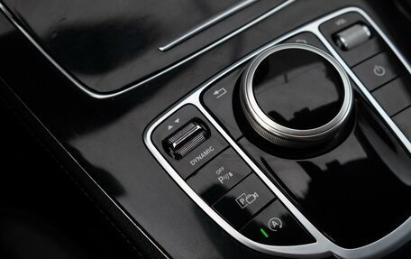 Mercedes-Benz E-Класс, 2019 год, 2 420 000 рублей, 19 фотография