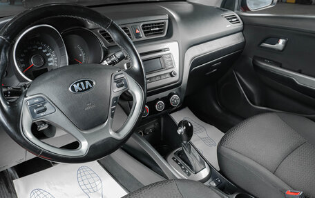 KIA Rio III рестайлинг, 2017 год, 1 379 000 рублей, 8 фотография