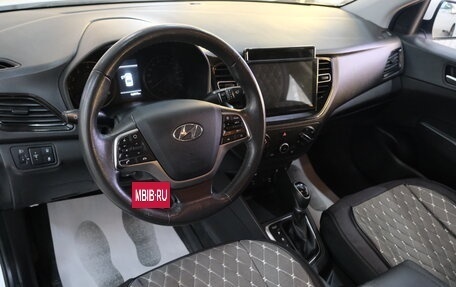 Hyundai Solaris II рестайлинг, 2021 год, 1 259 000 рублей, 11 фотография