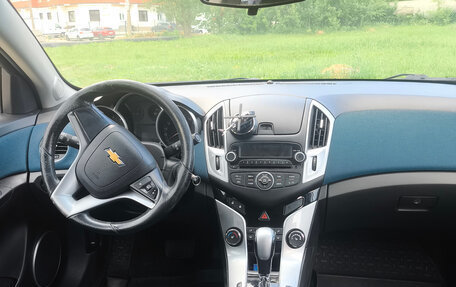 Chevrolet Cruze II, 2013 год, 700 000 рублей, 9 фотография