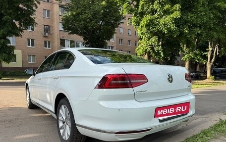 Volkswagen Passat B8 рестайлинг, 2017 год, 2 200 000 рублей, 15 фотография