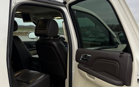 Cadillac Escalade III, 2012 год, 2 450 000 рублей, 15 фотография