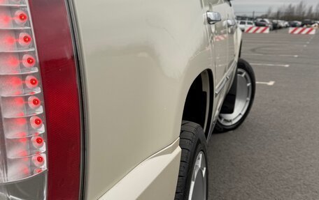 Cadillac Escalade III, 2012 год, 2 450 000 рублей, 19 фотография
