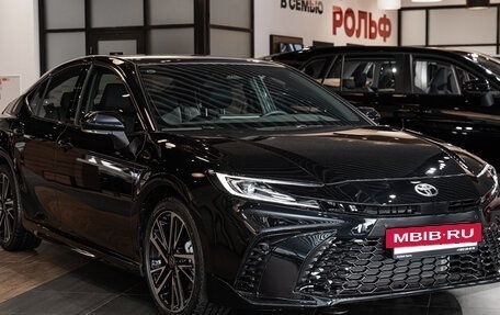 Toyota Camry, 2025 год, 4 550 000 рублей, 4 фотография