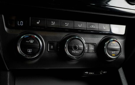 Skoda Octavia, 2017 год, 1 689 000 рублей, 13 фотография