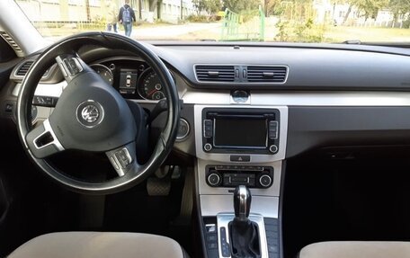 Volkswagen Passat B7, 2011 год, 1 350 000 рублей, 10 фотография