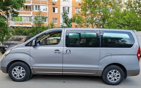 Hyundai Grand Starex Grand Starex I рестайлинг 2, 2011 год, 1 750 000 рублей, 3 фотография