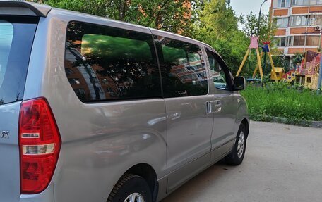 Hyundai Grand Starex Grand Starex I рестайлинг 2, 2011 год, 1 750 000 рублей, 5 фотография