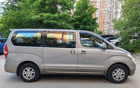 Hyundai Grand Starex Grand Starex I рестайлинг 2, 2011 год, 1 750 000 рублей, 6 фотография