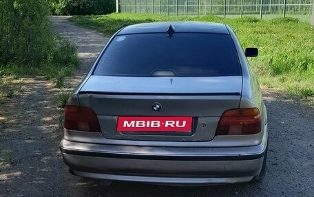 BMW 5 серия, 2000 год, 300 000 рублей, 4 фотография