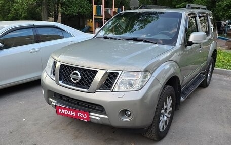 Nissan Pathfinder, 2010 год, 1 350 000 рублей, 9 фотография