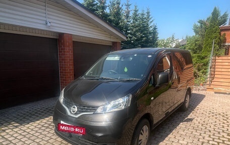 Nissan NV200, 2021 год, 2 100 000 рублей, 2 фотография