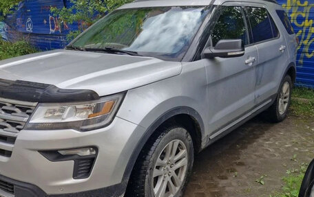 Ford Explorer VI, 2018 год, 2 700 000 рублей, 3 фотография