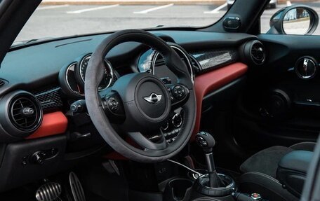 MINI Hatch, 2016 год, 2 600 000 рублей, 4 фотография