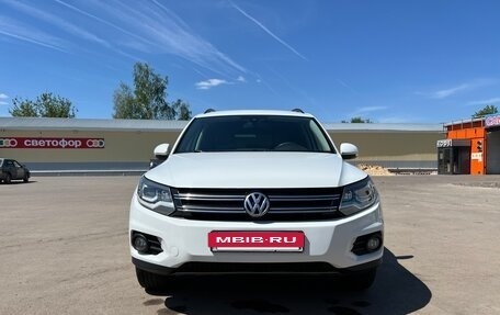 Volkswagen Tiguan I, 2016 год, 1 800 000 рублей, 2 фотография