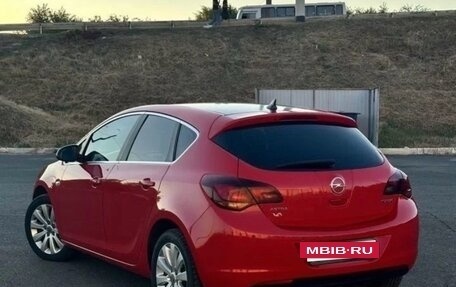 Opel Astra J, 2010 год, 1 050 000 рублей, 10 фотография