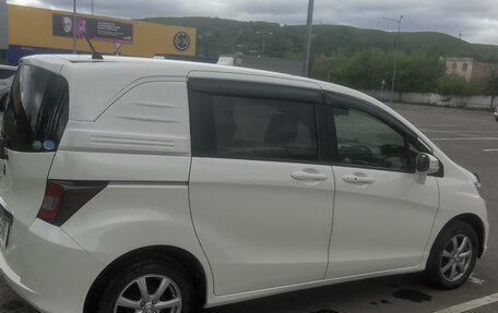 Honda Freed I, 2012 год, 1 050 000 рублей, 3 фотография