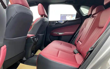 Lexus NX, 2025 год, 13 фотография