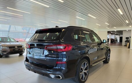 BMW X5, 2019 год, 4 649 000 рублей, 2 фотография