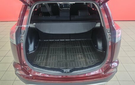 Toyota RAV4, 2016 год, 2 320 000 рублей, 18 фотография