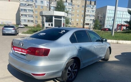 Volkswagen Jetta VI, 2013 год, 850 000 рублей, 5 фотография