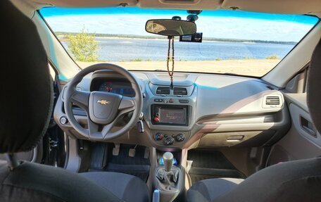 Chevrolet Cobalt II, 2013 год, 530 000 рублей, 15 фотография