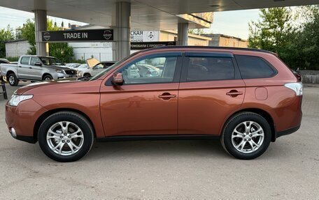 Mitsubishi Outlander III рестайлинг 3, 2012 год, 1 365 000 рублей, 5 фотография