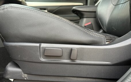 Mitsubishi Outlander III рестайлинг 3, 2012 год, 1 365 000 рублей, 14 фотография